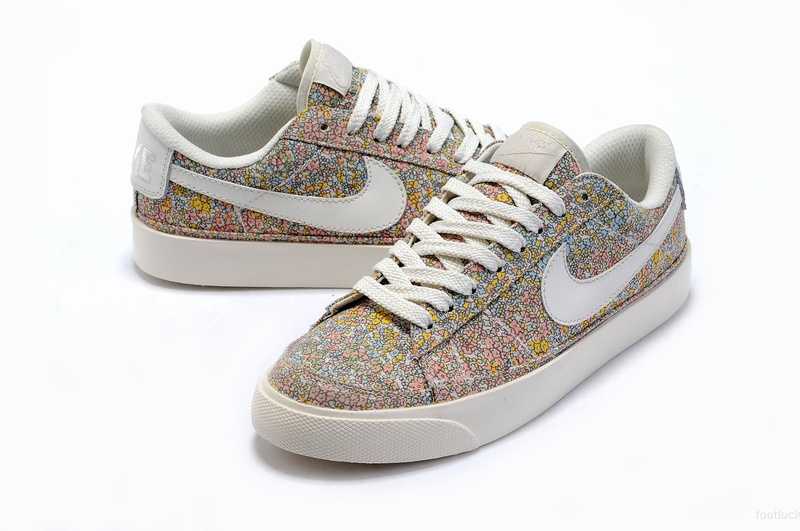 nike blazer low black white discount envente blazer nike vendange30